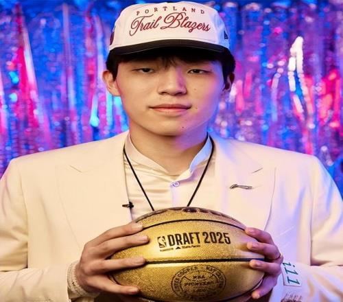 海牛外援强,势崛起,分领先铸就,lewan乐玩体育,乐玩体育在线,乐玩体育官网,乐玩体育平台入口